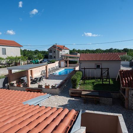 Holiday Home Luka Pridraga Exterior foto