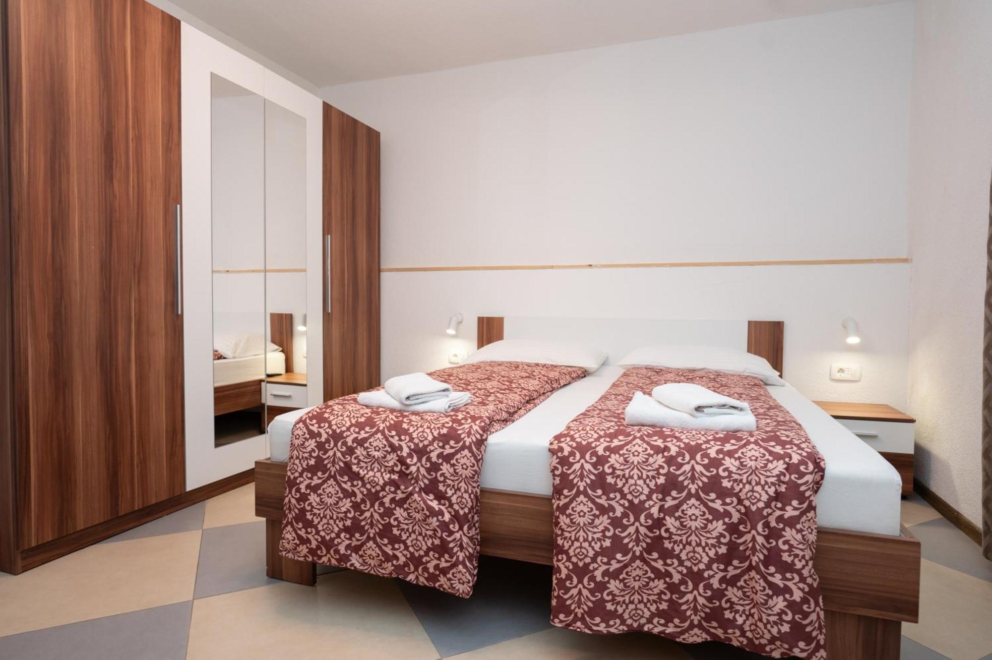 Holiday Home Luka Pridraga Exterior foto
