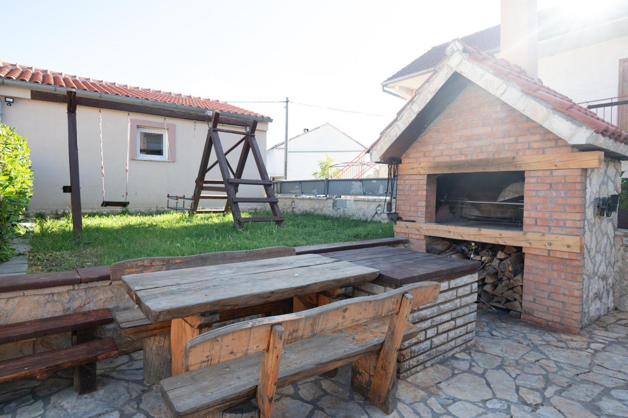 Holiday Home Luka Pridraga Exterior foto
