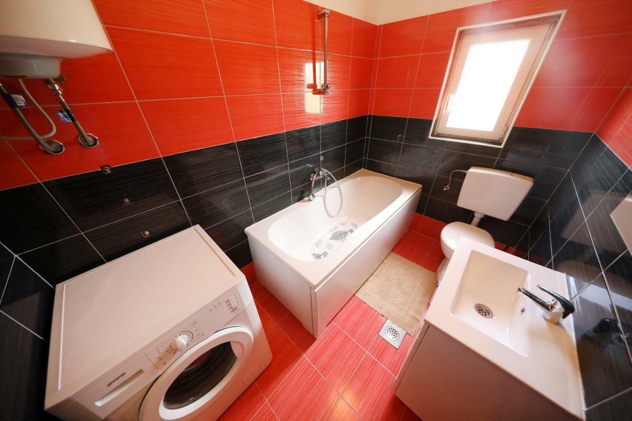 Holiday Home Luka Pridraga Exterior foto
